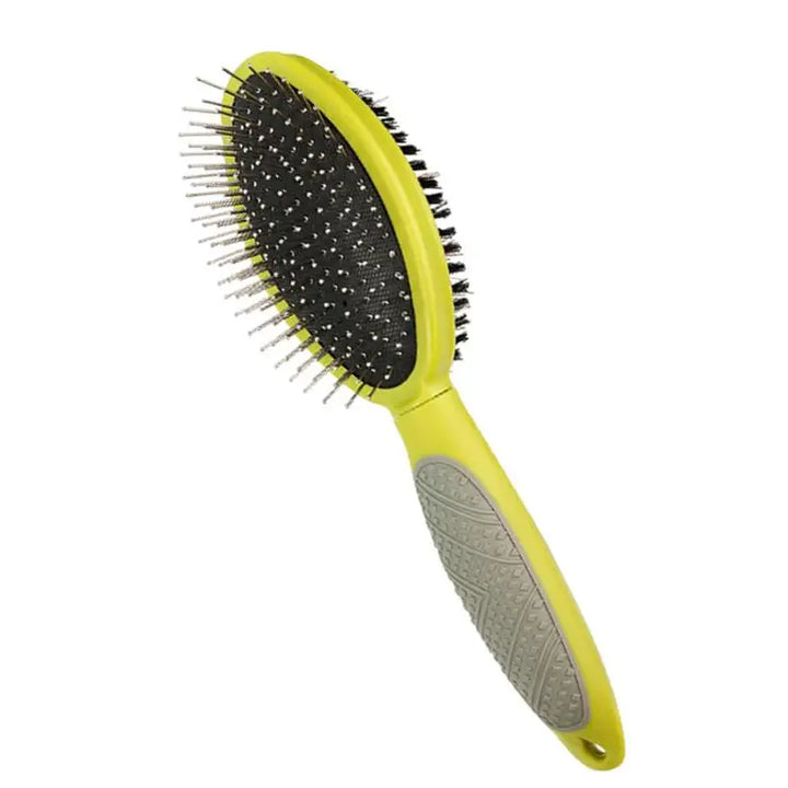 Dog and cat grooming brush: softness, complicity and no tangles
